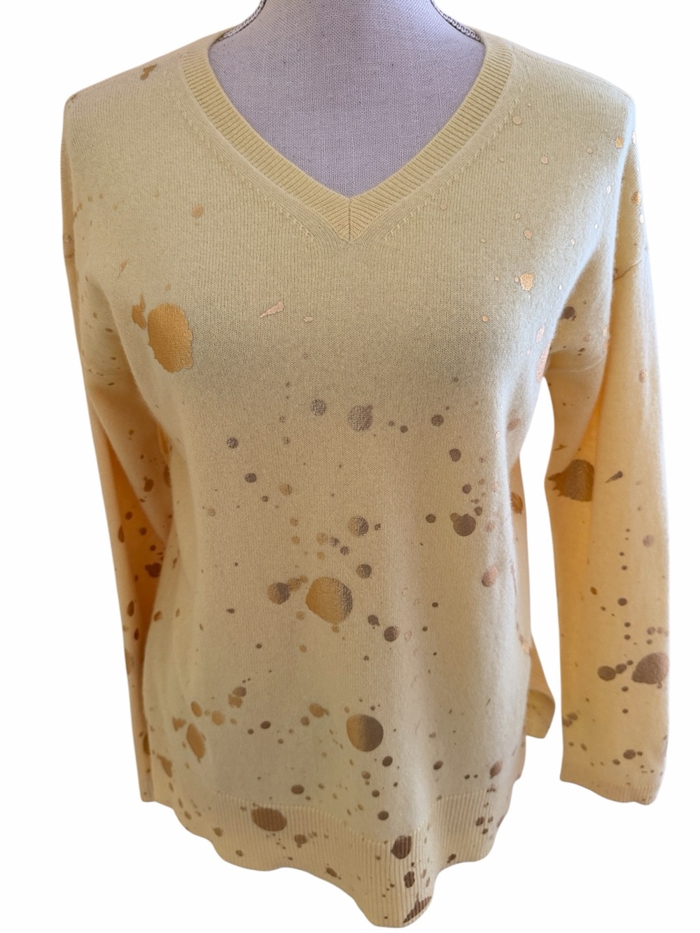 Leal Butter Yellow V-Neck Cashmere "Harriet" Sweater with Gold Foil Splatter
